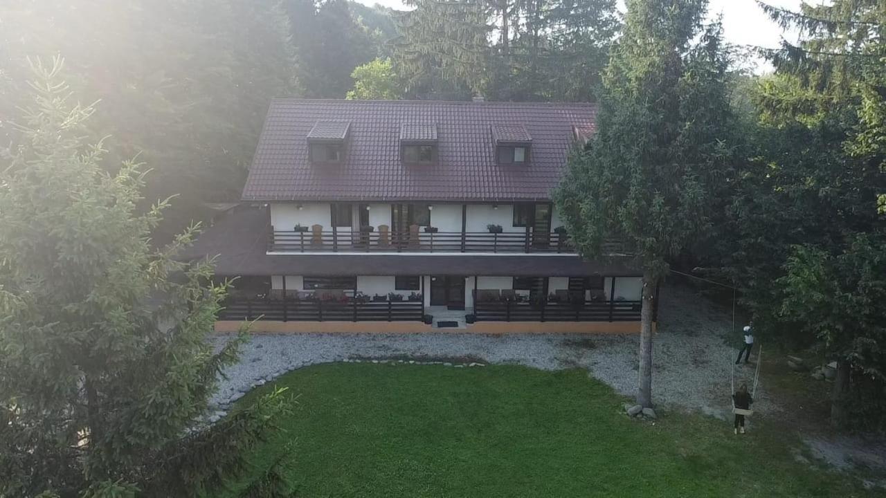 Pensiunea Vinatur Porumbacu de Sus Exterior photo